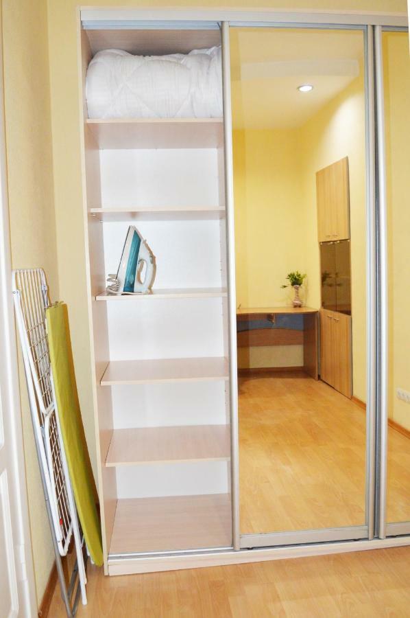 Owl Home Odessa Cozy Spacious Apartment In A Quiet Center Between Deribasovskaya And Privoz Exterior photo